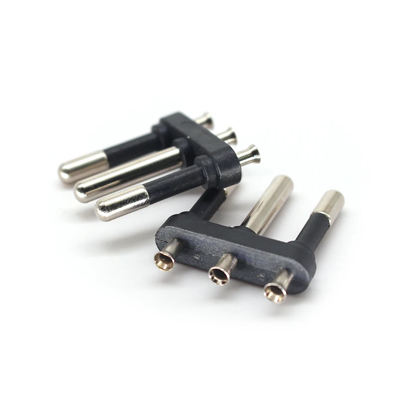 Wholesale Italy Standard AC Plugs Insulated 3pins PBT Plug Inserts Pure Copper Contact AC Plug Inserts for Power Cord